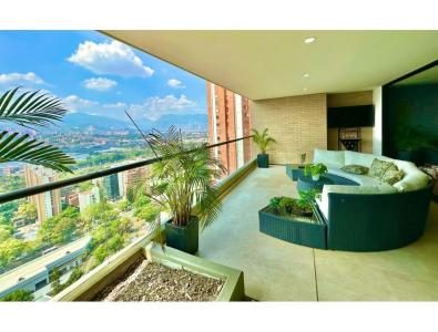 Apartamento En Arriendo En Medellin En El Poblado A153485, 220 mt2, 3 habitaciones