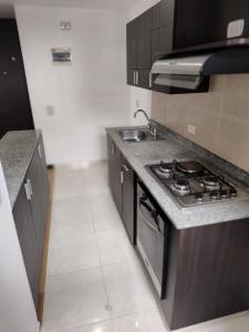 Apartamento En Arriendo En Medellin En El Poblado A153927, 78 mt2, 3 habitaciones