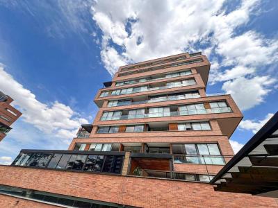 Apartamento En Arriendo En Medellin En El Poblado A155803, 120 mt2, 3 habitaciones