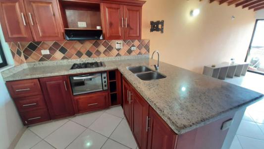 Apartamento En Arriendo En Medellin En Belen Loma De Los Bernal A156337, 80 mt2, 3 habitaciones