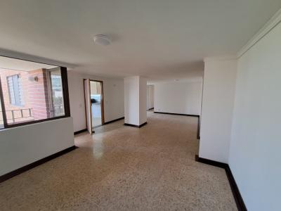 Apartamento En Arriendo En Medellin En El Poblado A159641, 160 mt2, 3 habitaciones