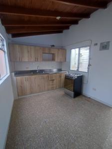 Apartamento En Arriendo En Medellin En Conquistadores A161082, 90 mt2, 3 habitaciones