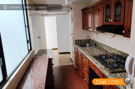 Apartamento En Arriendo En Medellin En Los Colores A161533, 87 mt2, 3 habitaciones