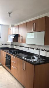 Apartamento En Arriendo En Pereira A73152, 100 mt2, 4 habitaciones