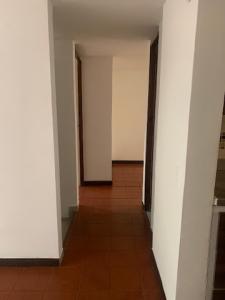 Arriendo De Apartamento En Sabaneta, 92 mt2, 4 habitaciones