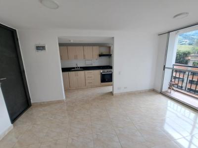 Apartamento En Arriendo En Sabaneta En La Doctora A139355, 59 mt2, 3 habitaciones