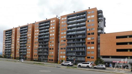 Arriendo De Apartamento En Zipaquira, 79 mt2, 3 habitaciones