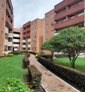 Apartamento En Arriendo En Zipaquira A120514, 64 mt2, 3 habitaciones