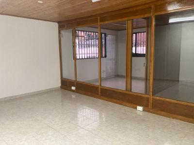 Bodega En Arriendo En Bogota En Santa Barbara Occidental Usaquen A153096, 32 mt2