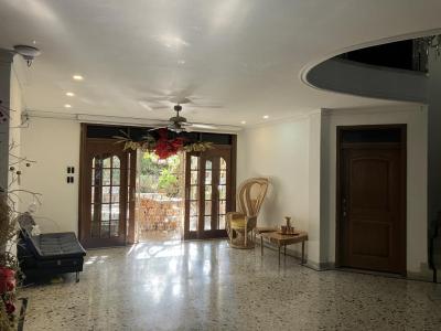 Casa En Arriendo En Barranquilla En Altos De Riomar A44273, 400 mt2, 3 habitaciones