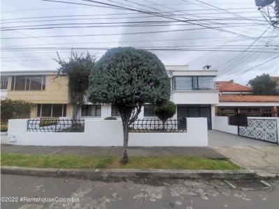 Arriendo Casa en  Lisboa(Bogota)S.G. 23-1020, 575 mt2, 6 habitaciones