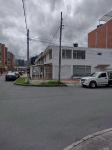 Casa En Arriendo En Bogota En La Castellana A48864, 326 mt2, 5 habitaciones