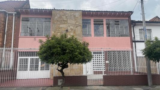 Casa En Arriendo En Bogota En Chapinero Central A55537, 430 mt2, 5 habitaciones