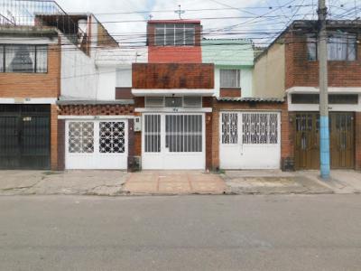 Arriendo De Casas En Bogota, 195 mt2, 4 habitaciones