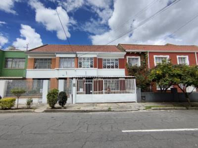 Casa En Arriendo En Bogota En San Luis Teusaquillo A118008, 166 mt2, 3 habitaciones