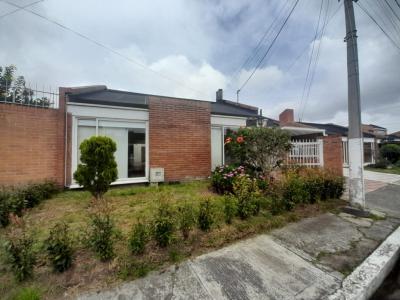 Casa En Arriendo En Bogota En Alhambra A151857, 120 mt2, 4 habitaciones