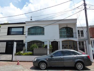 Casa En Arriendo En Bogota En Pasadena A158764, 311 mt2, 4 habitaciones