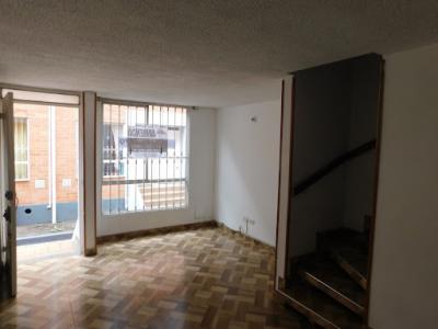 Arriendo De Casas En Bogota, 63 mt2, 3 habitaciones