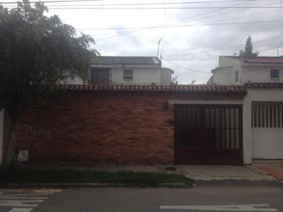Arriendo De Casas En Bogota, 276 mt2, 3 habitaciones