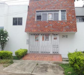 Casa En Arriendo En Bucaramanga A119919, 180 mt2, 4 habitaciones