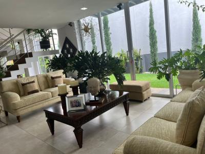 Casa En Arriendo En Cali En Pance A152852, 424 mt2, 5 habitaciones