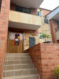 Casa En Arriendo En Cali En Santa Isabel A161700, 230 mt2, 3 habitaciones