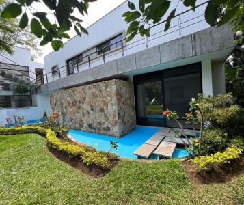 Casa Campestre En Arriendo En Cali En Pance A152442, 400 mt2, 3 habitaciones