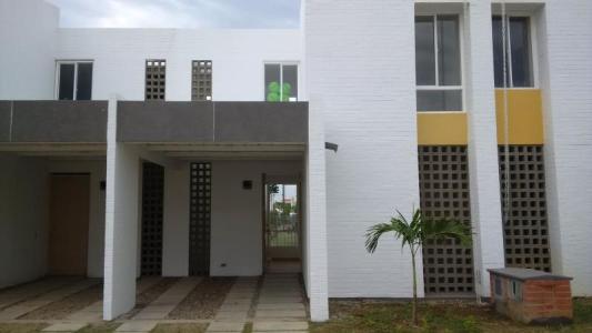 Casa Condominio En Arriendo En Cali A20547, 140 mt2, 2 habitaciones