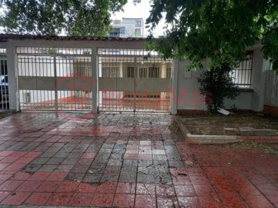 Casa En Arriendo En Cucuta En La Ceiba A56297, 351 mt2, 6 habitaciones
