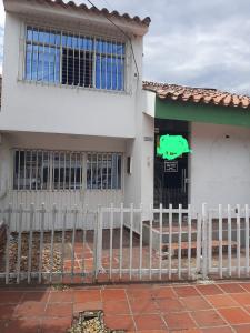 Casa En Arriendo En Cucuta En La Ceiba A56595, 186 mt2, 3 habitaciones