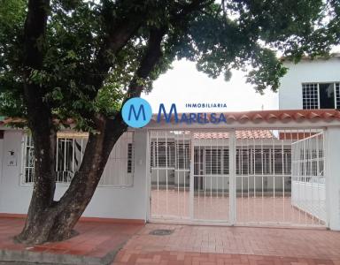 Casa En Arriendo En Cúcuta El Rosal AMARD3269, 325 mt2, 4 habitaciones