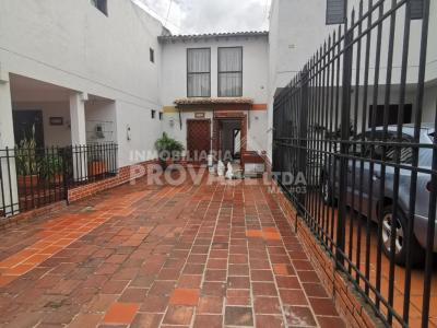 Casa En Arriendo En Cucuta En La Riviera A41315, 140 mt2, 3 habitaciones