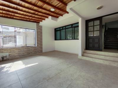 Casa En Arriendo En Cucuta A156679, 185 mt2, 3 habitaciones