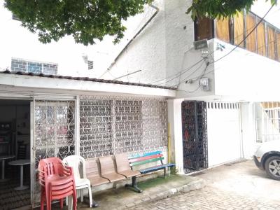 Casa Local En Arriendo En Barranquilla En Ciudad Jardin A43701, 423 mt2, 10 habitaciones