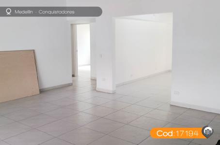 Casa Local En Arriendo En Medellin En Conquistadores A118889, 145 mt2, 3 habitaciones