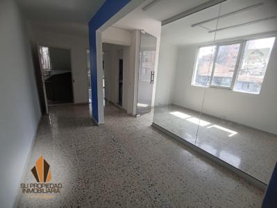 Casa Local En Arriendo En Medellin En Laureles A160808, 106 mt2, 4 habitaciones