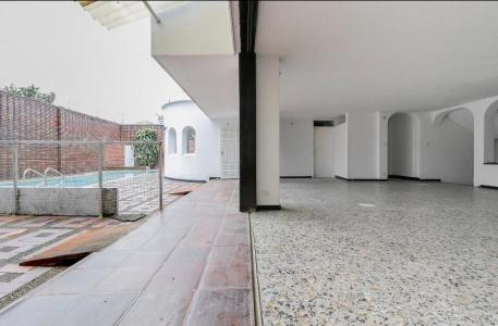 Casa Local En Arriendo En Villavicencio A49501, 700 mt2, 12 habitaciones