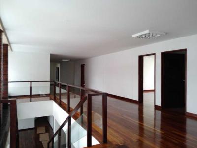 Casa Uso Comercial Belén Manizales, 418 mt2, 7 habitaciones