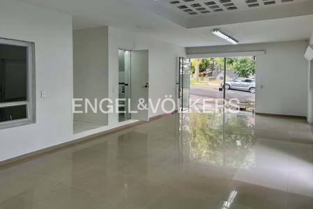 Casa En Arriendo En Medellin En Las Lomas A153319, 125 mt2, 2 habitaciones