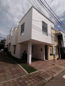 Casa En Arriendo En Villa Del Rosario En Lomitas A70284, 80 mt2, 3 habitaciones