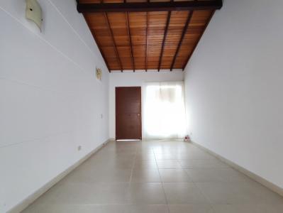 Casa En Arriendo En Villa Del Rosario A159116, 80 mt2, 3 habitaciones