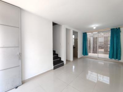 Casa En Arriendo En Villa Del Rosario A159142, 56 mt2, 3 habitaciones