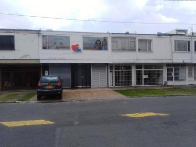 Consultorio En Arriendo En Bogota En Polo Club A45443, 250 mt2, 7 habitaciones