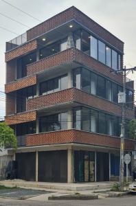 Edificio En Arriendo En Cali En Champagnat A162375, 500 mt2