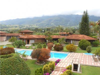 Alquiler Finca Villa Grande  Lago Calima Darien, 11 habitaciones