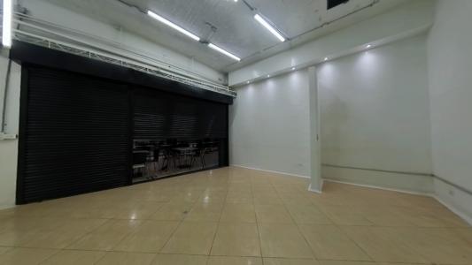 Local En Arriendo En Bogota En Santa Barbara Alta Usaquen A98938, 36 mt2