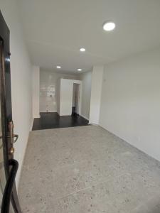 Local En Arriendo En Bogota A154208, 20 mt2