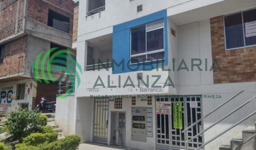 Local En Arriendo En Giron A58242, 23 mt2