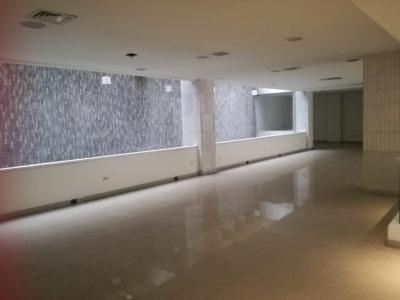 Local En Arriendo En Pereira En Centro A72977, 700 mt2, 4 habitaciones