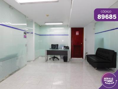 Oficina En Arriendo En Barranquilla En El Prado A144548, 250 mt2, 18 habitaciones